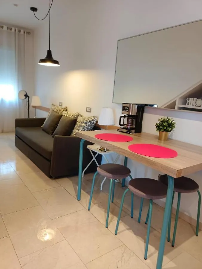 Hostel By Paseo De Colon Apartment Βαρκελώνη