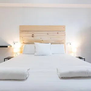 Easy Sants By Bossh! (adults Only) Vandrarhem